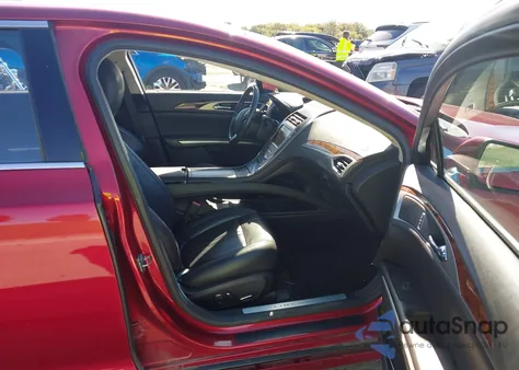 2013 Lincoln Mkz z USA, uszkodzony, nr VIN 3LN6L2J95DR821168